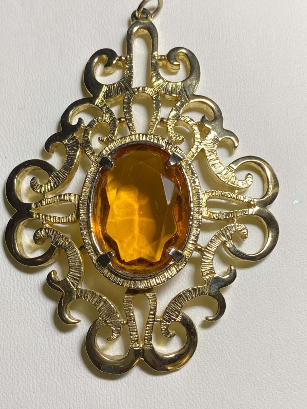 Vintage Rare Sarah Cov Goldtone Textured Filigree Large Oval Amber/Topaz Pendant